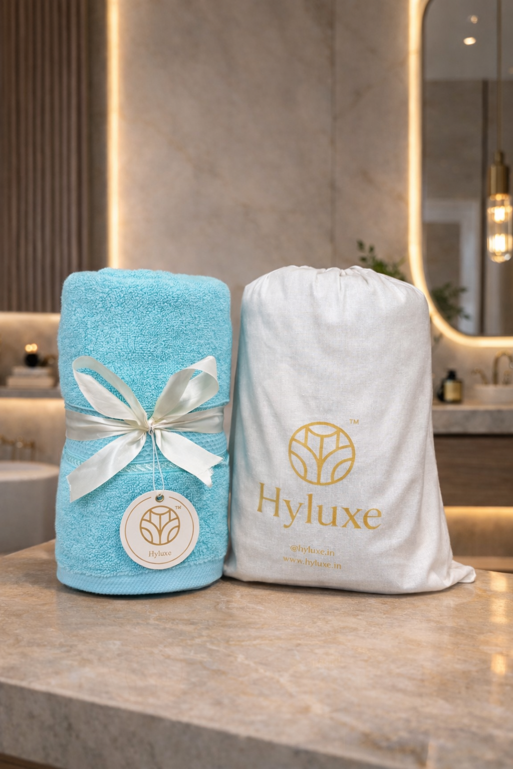 The Aura Towel: Aqua Mist