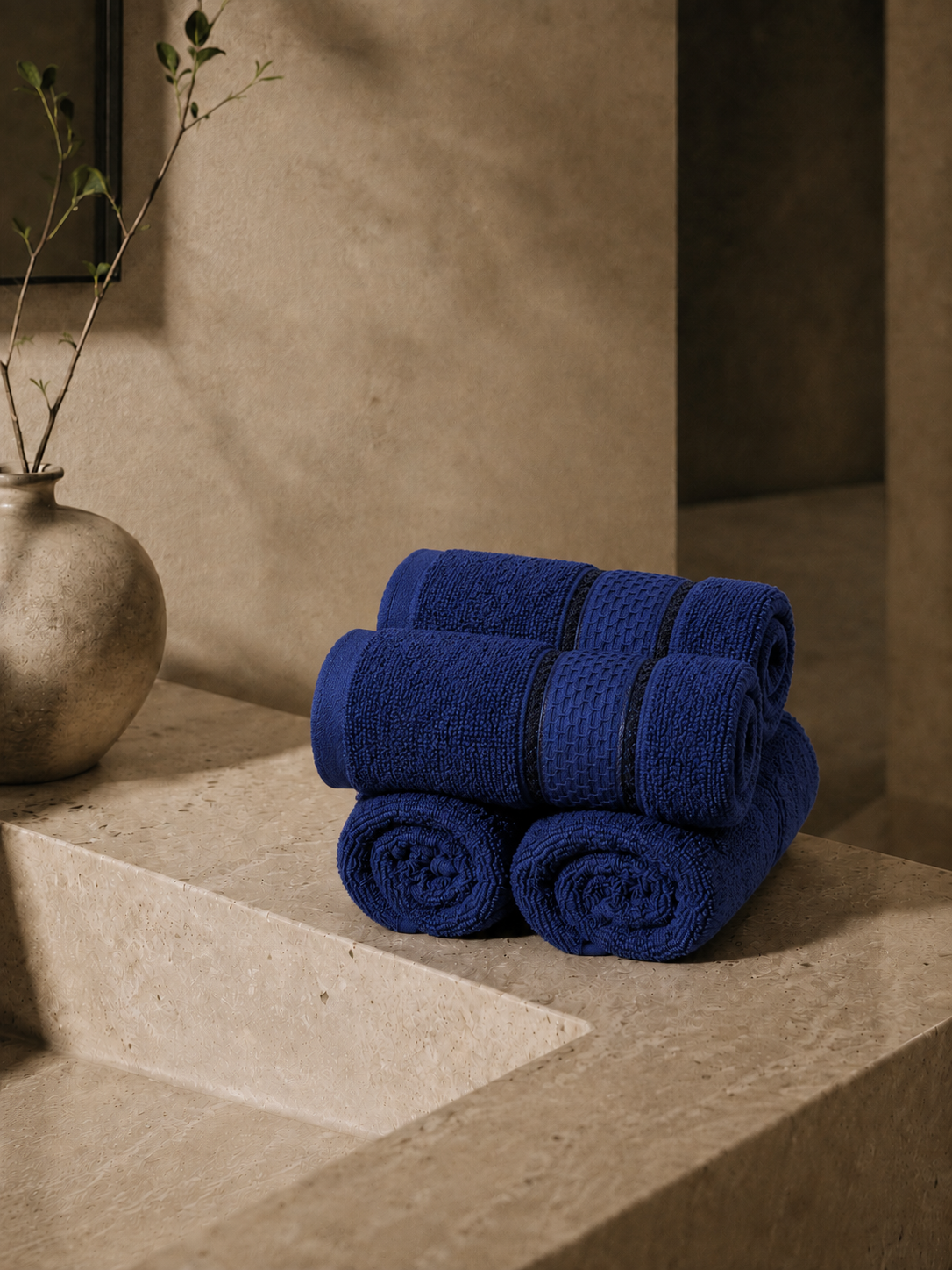 The Aura Hand Towel (Set of 4):  Midnight Navy