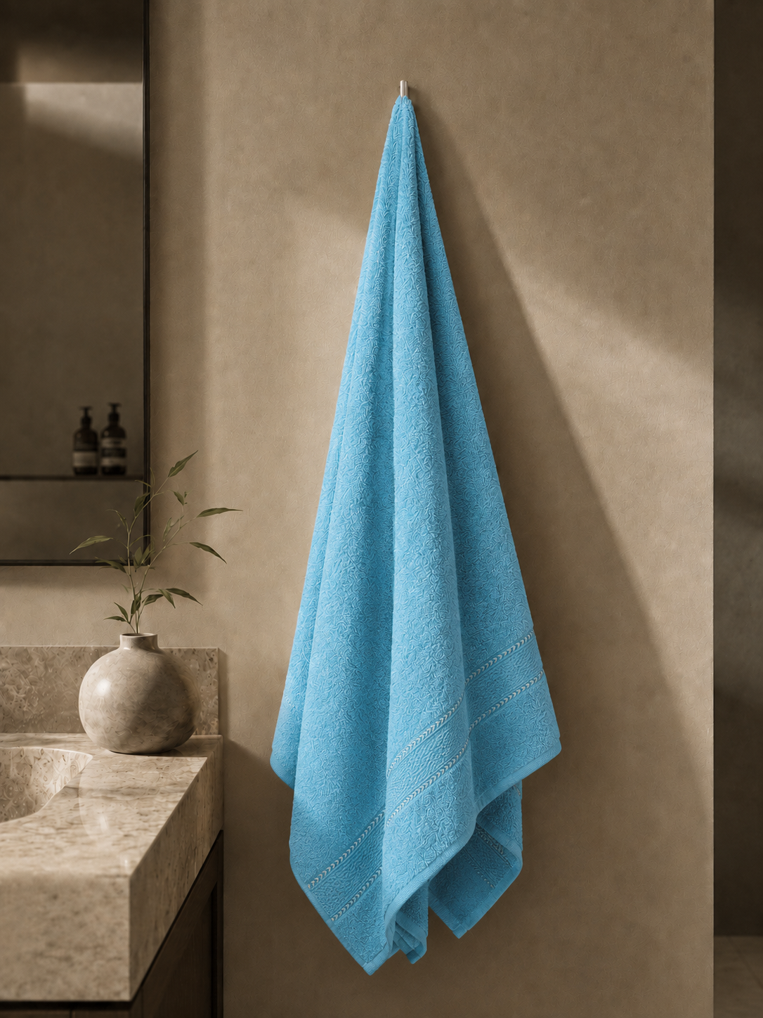 The Aura Towel: Aqua Mist